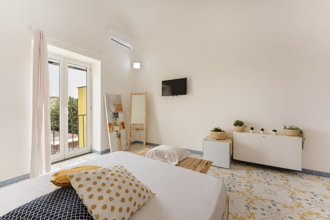 Aparthotel Il Poeta Procida Exterior foto